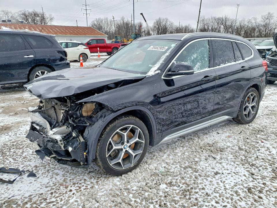 2018 BMW X1 — VIN WBXHT3C39J5L33077