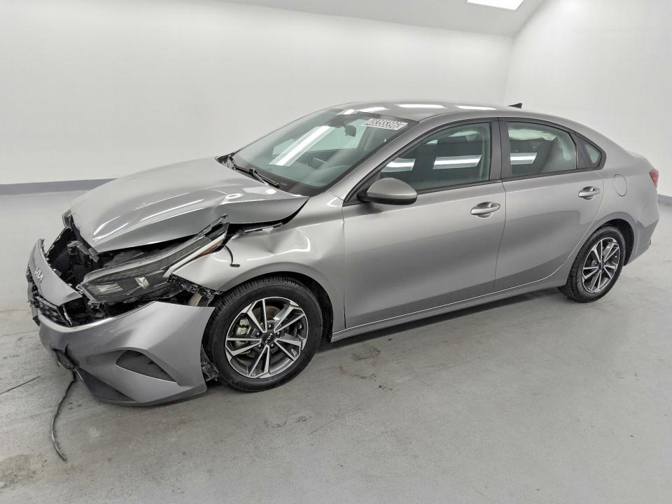 2023 KIA FORTE — VIN 3KPF24AD7PE566901