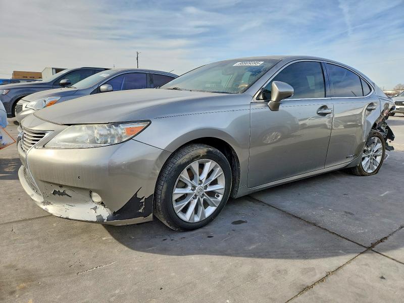2015 LEXUS ES — VIN JTHBW1GG2F2084172