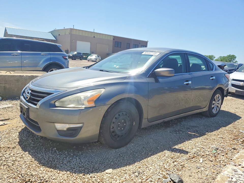 2015 NISSAN ALTIMA — VIN 1N4AL3AP7FN332737