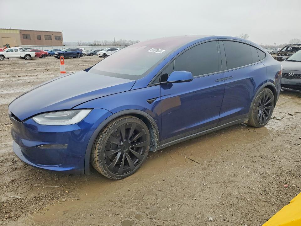 7SAXCBE56NF331375