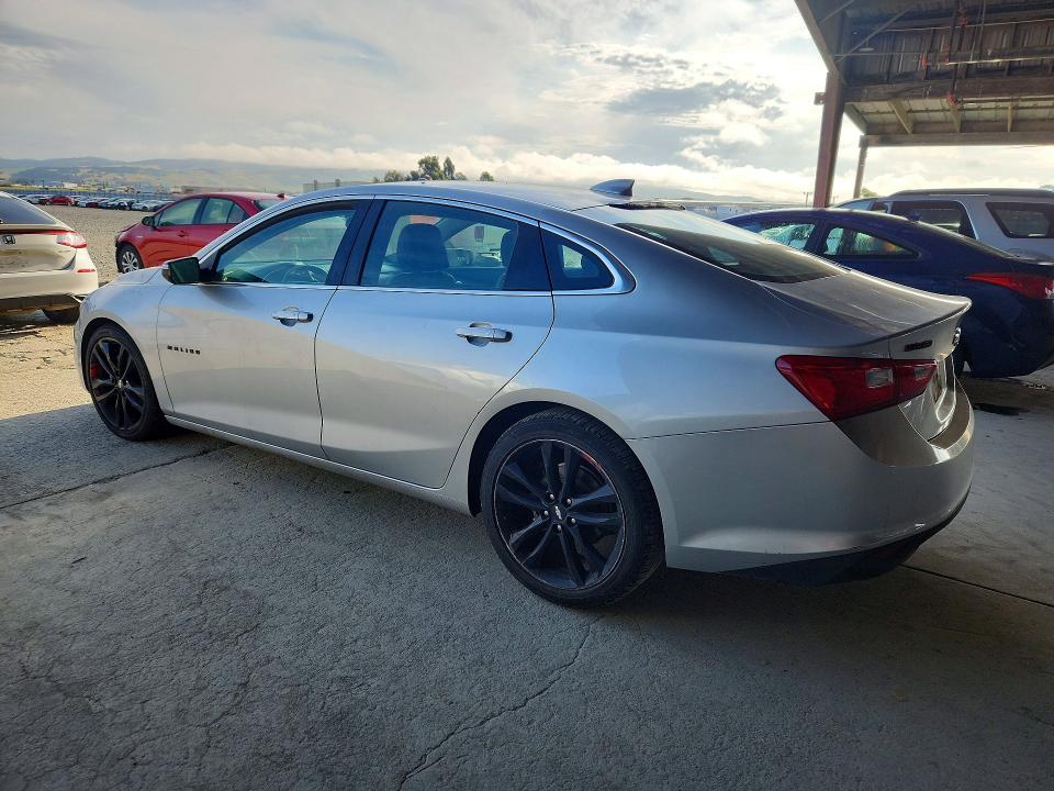1G1ZD5ST5JF213596