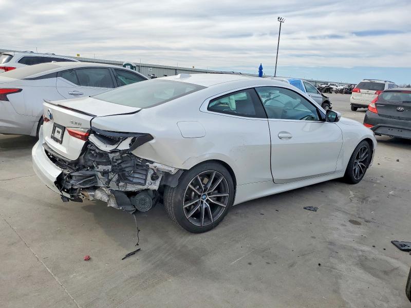 WBA53AP05RCR85557