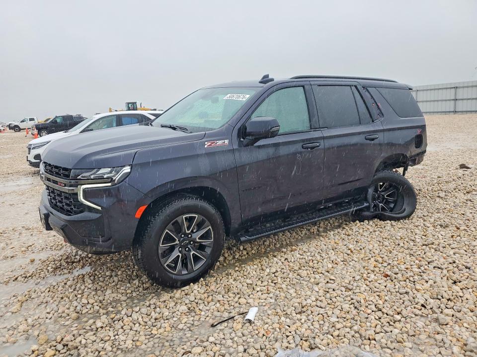 1GNSKPKD3NR276775