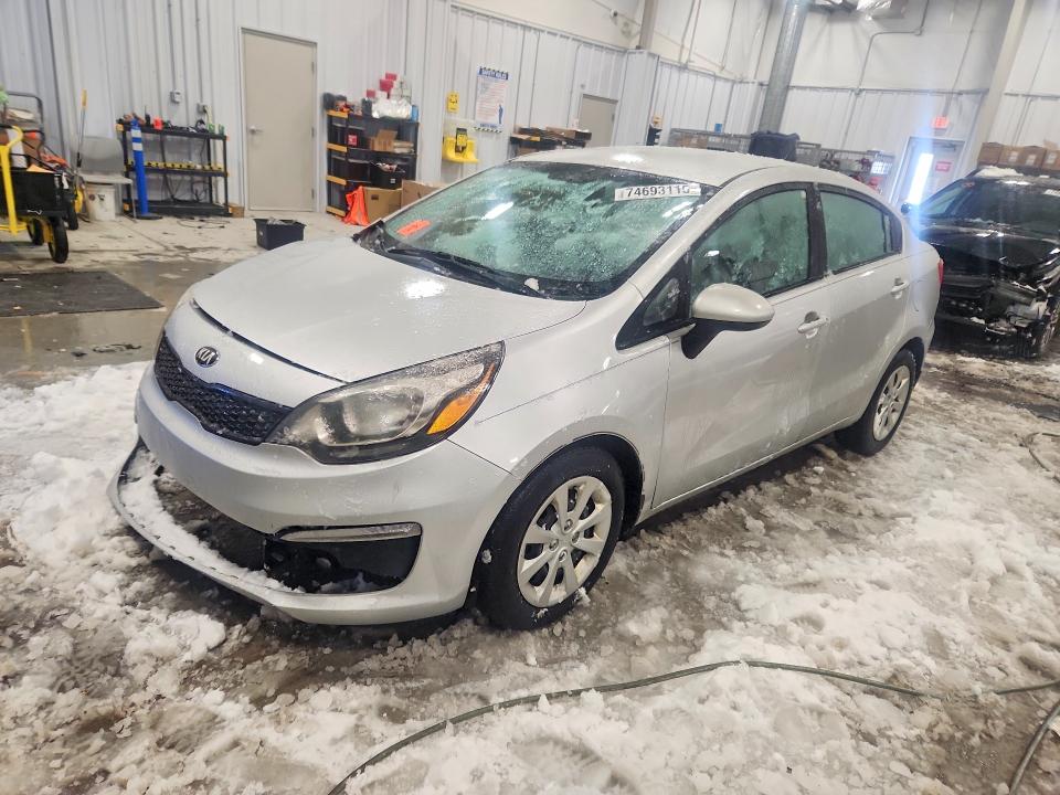 KNADM4A33H6108835