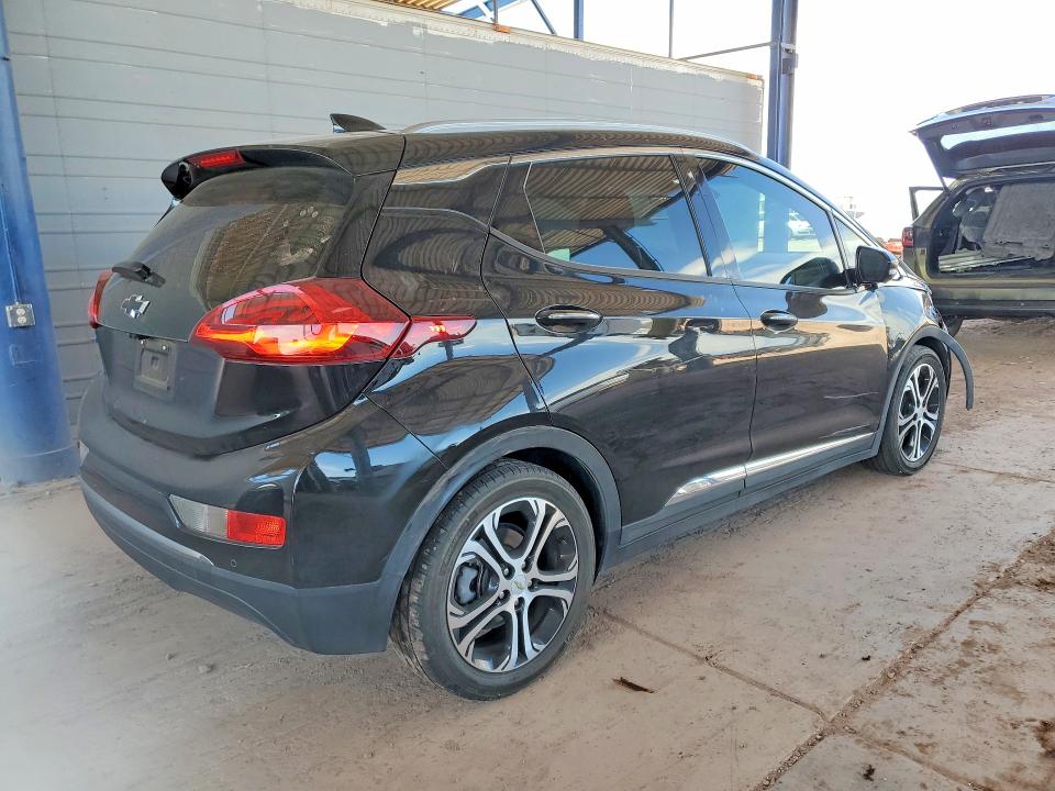 1G1FZ6S01L4128608