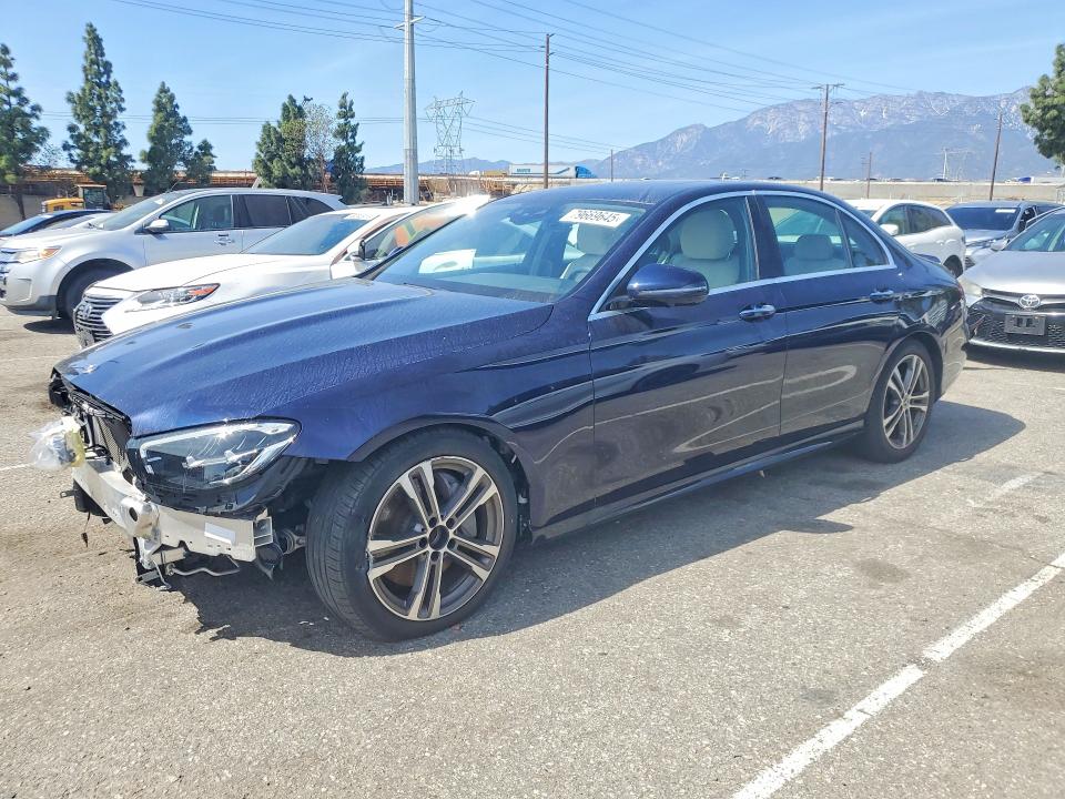 W1KZF8DB0MA967701