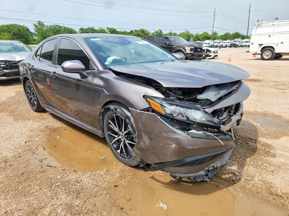 4T1G11AK0MU556496