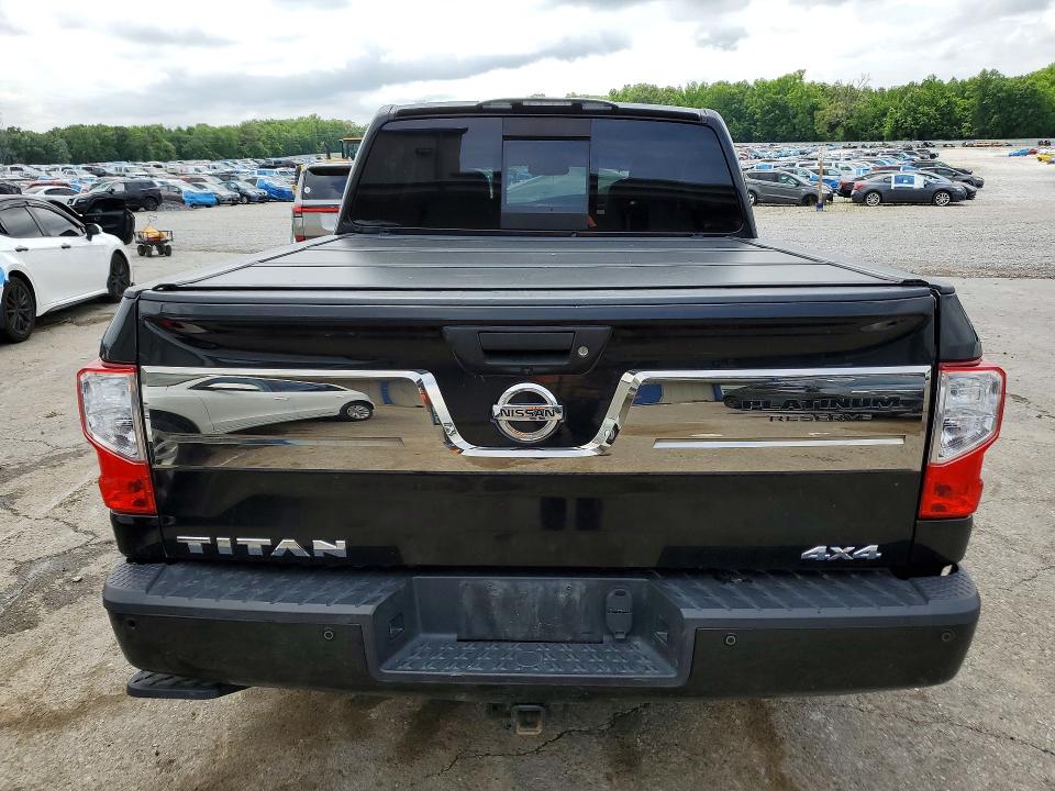 1N6AA1E58HN519286