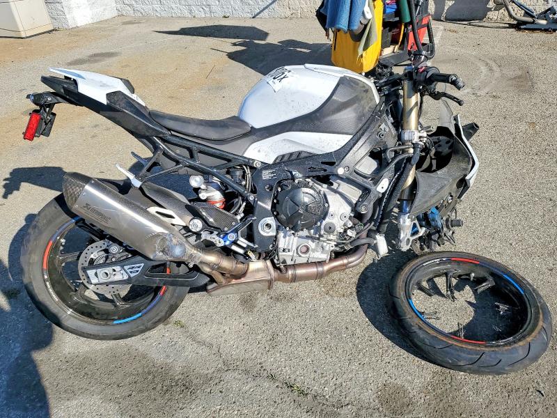 2024 BMW S 1000 — VIN WB10E6303R6J16574