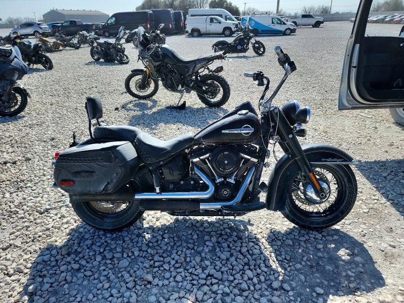 2018 HARLEY-DAVIDSON FLHC — VIN 1HD1YAJ15JC045251