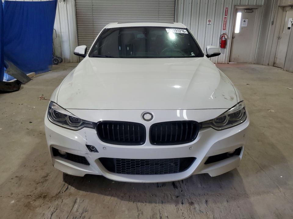 WBA8B7C32HA190091
