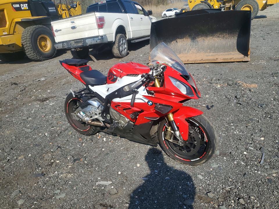 WB10D2100GZ354215