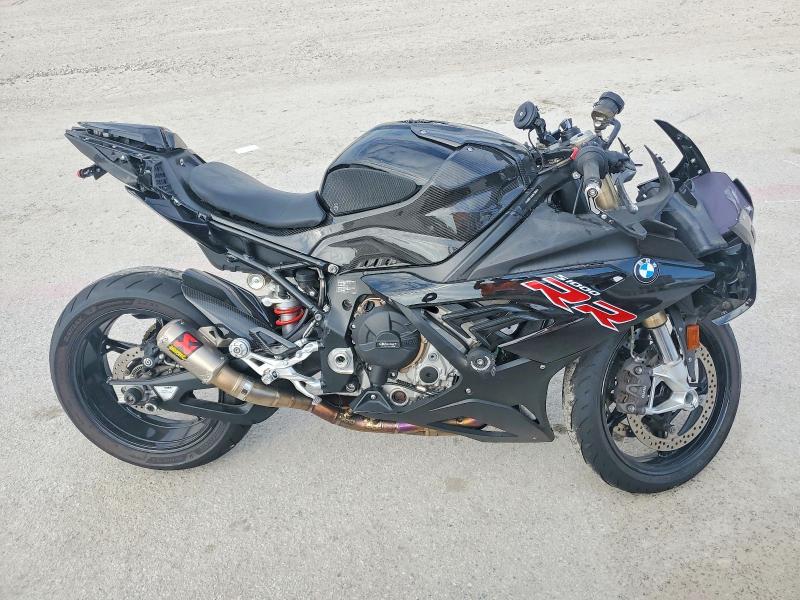 2022 BMW S 1000 — VIN WB10E2306N6F78889