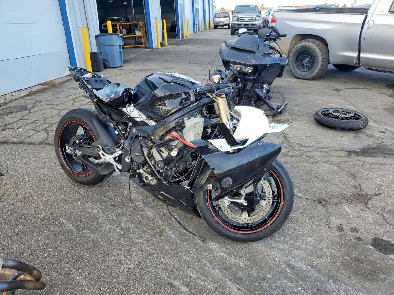 2021 BMW S 1000 — VIN WB10E2303M6E76481