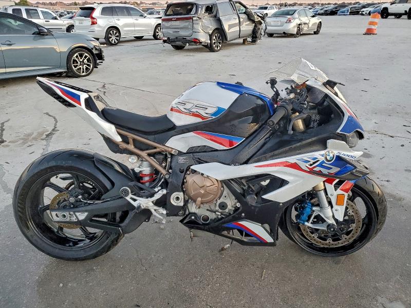 2022 BMW S 1000 — VIN WB10E2300N6G00787