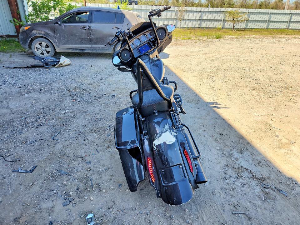 1HD1PXL19LB955092