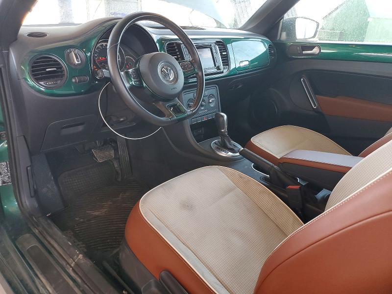 3VW517AT8HM812849