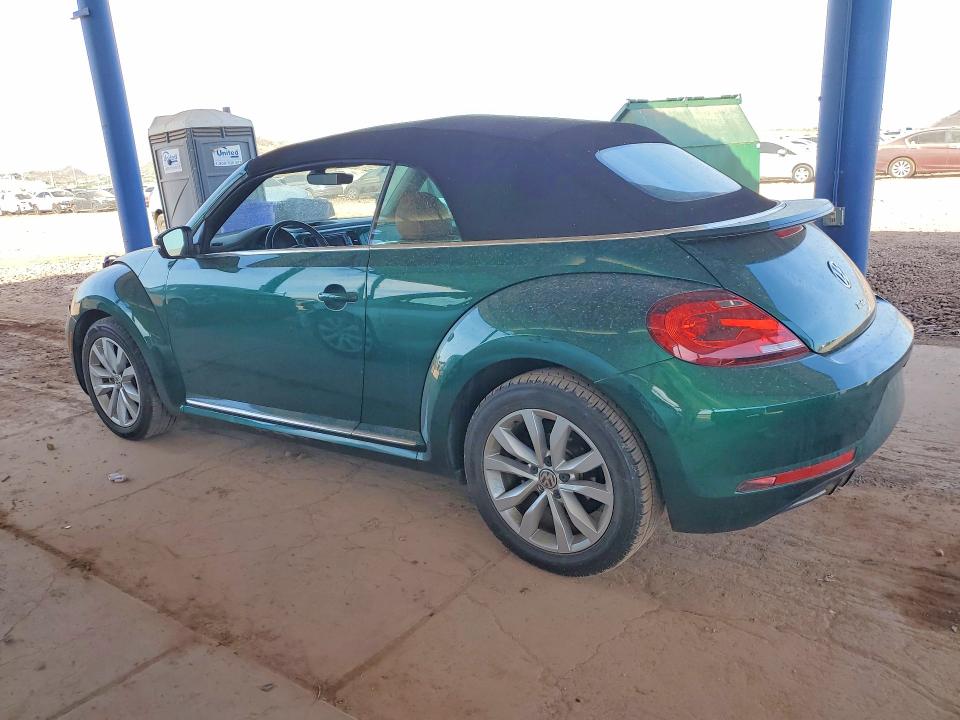 3VW517AT8HM812849