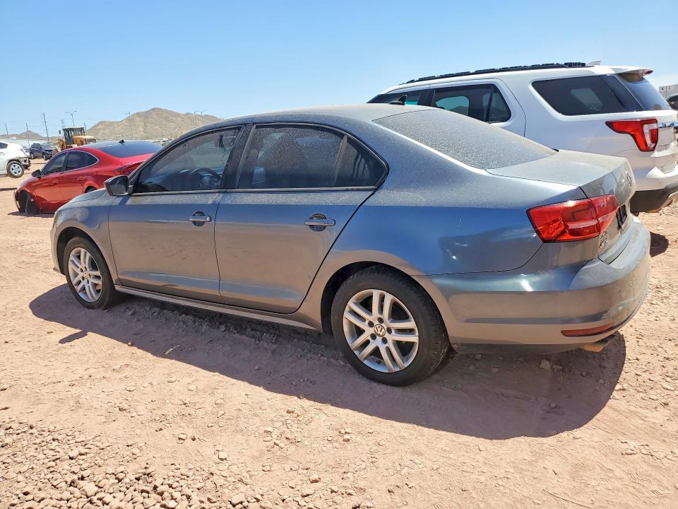 3VW2K7AJ9FM242808