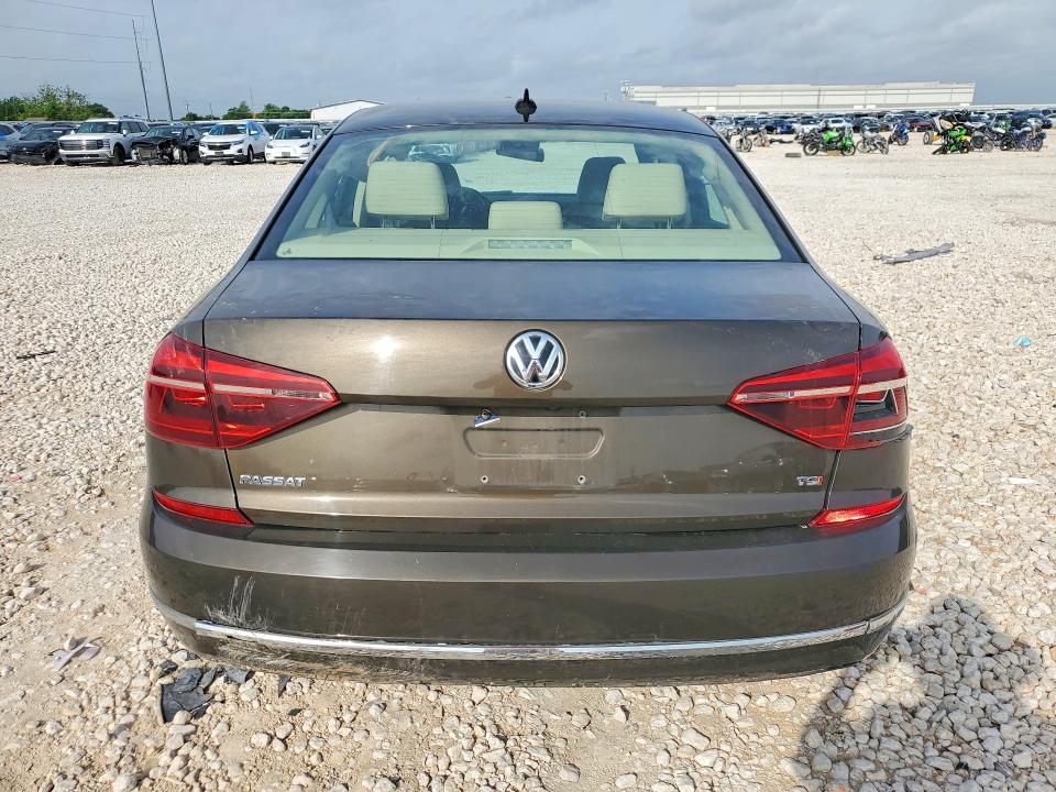 1VWLA7A35KC006631