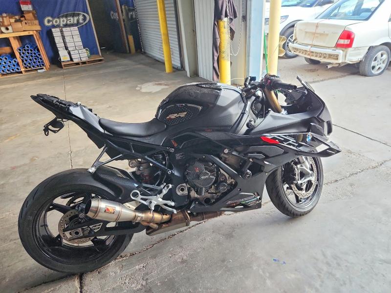 2024 BMW S 1000 — VIN WB10E6301R6J93282