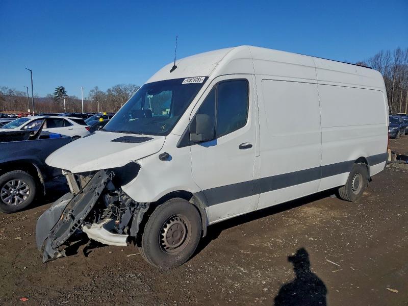 2021 FREIGHTLINER DELIVERY VAN — VIN W2Y40CHYXMT068547