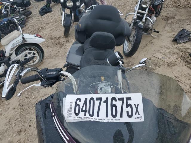 1HD1KZF1XRB622883