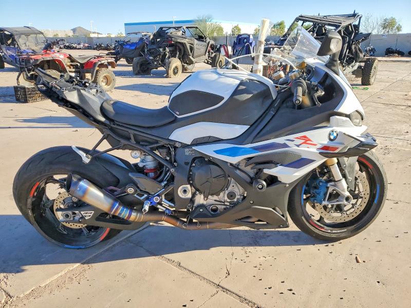 2023 BMW S 1000 — VIN WB10E6303P6H95133