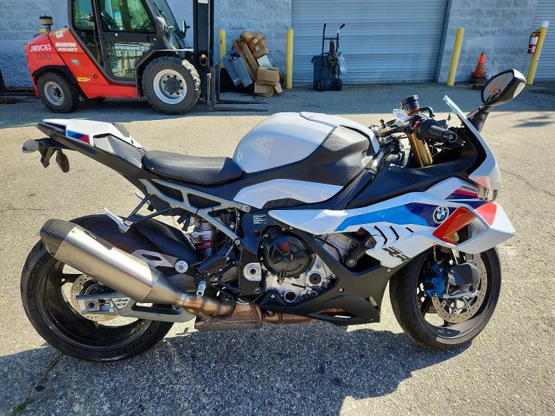 2025 BMW S 1000 — VIN WB10P2307S6L62388