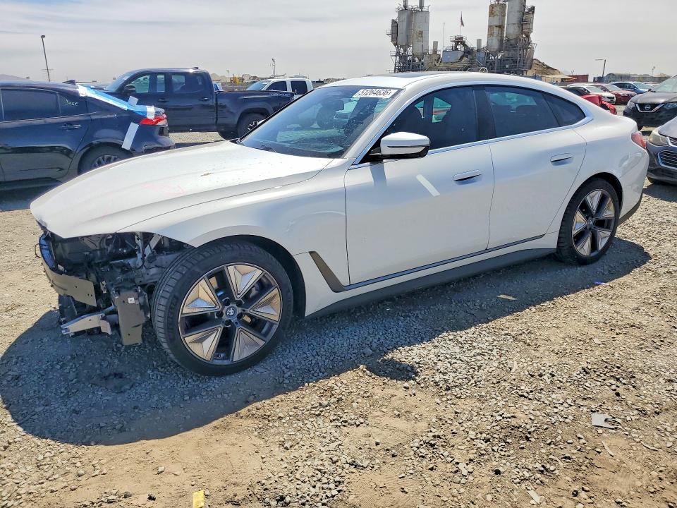 WBY43AW04RFR69931
