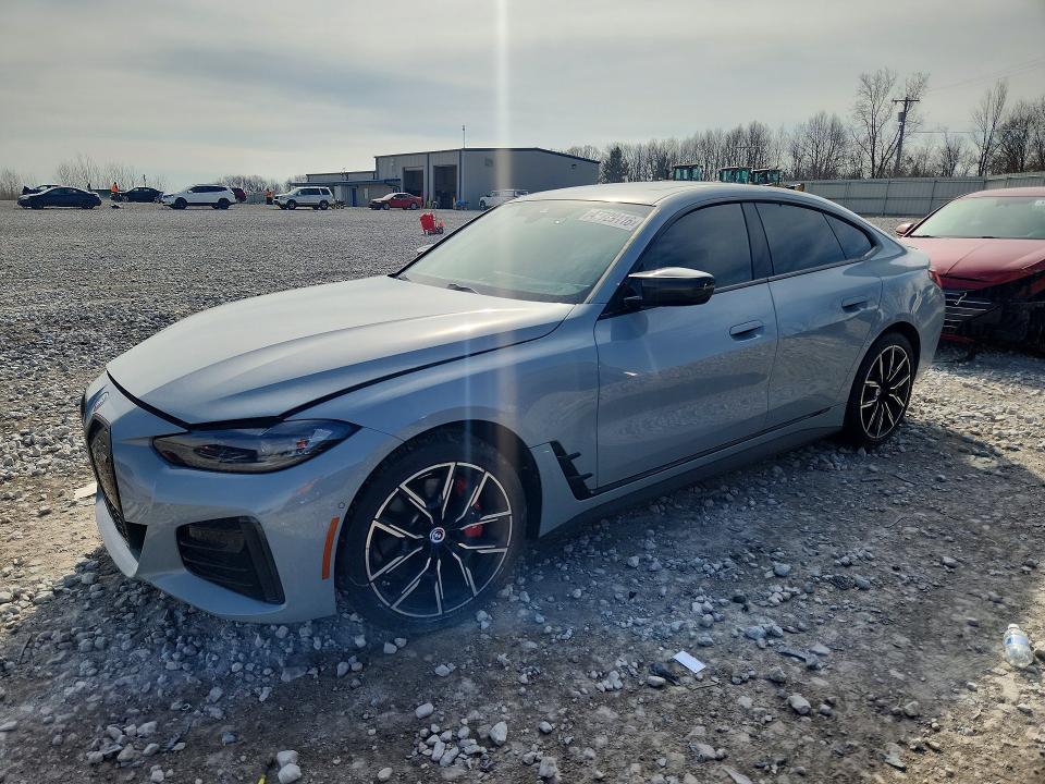 WBY33AW04PFP08159
