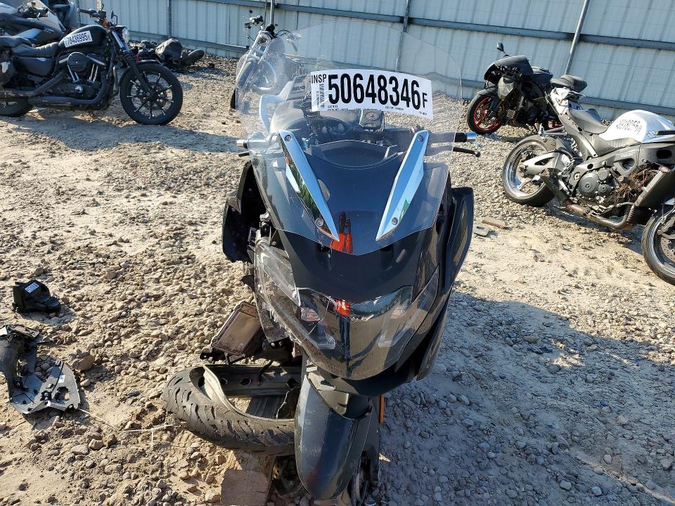 WB10F330XP6J01434