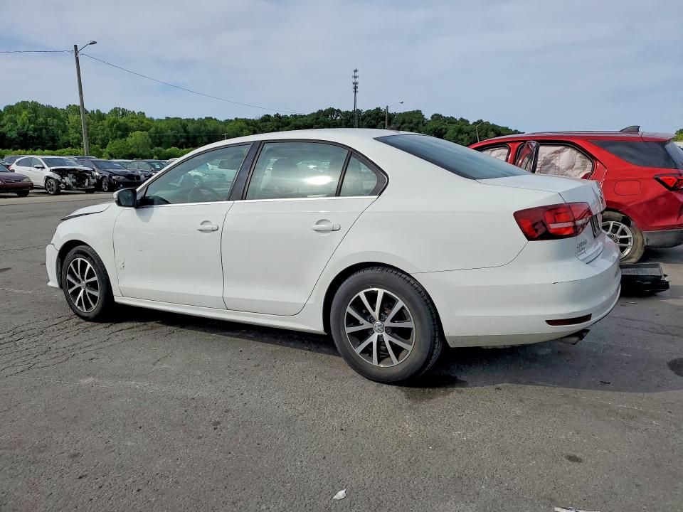 3VWB67AJ2JM204317
