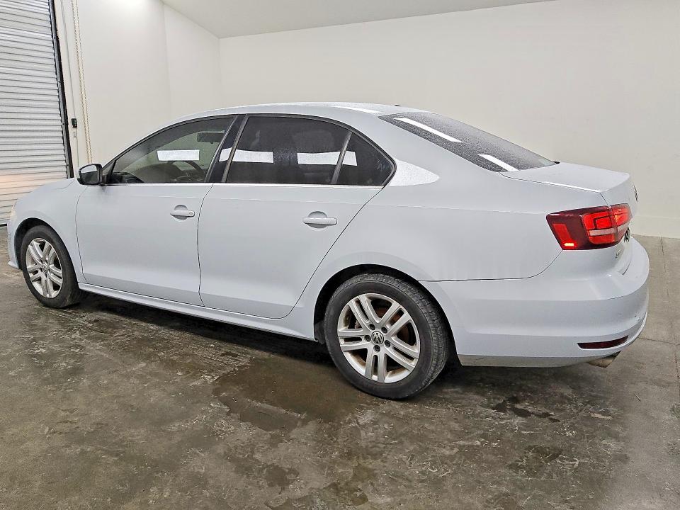 3VW2B7AJ4HM278845