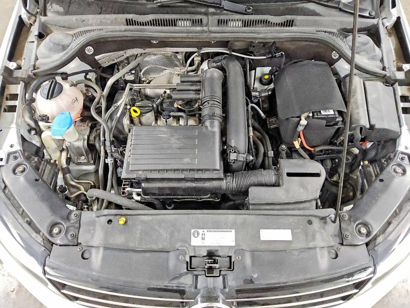 3VW2B7AJ4HM278845