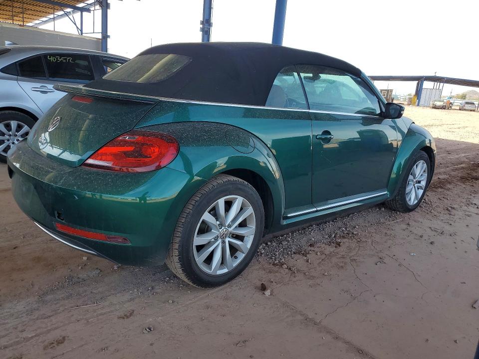 3VW517AT8HM812849
