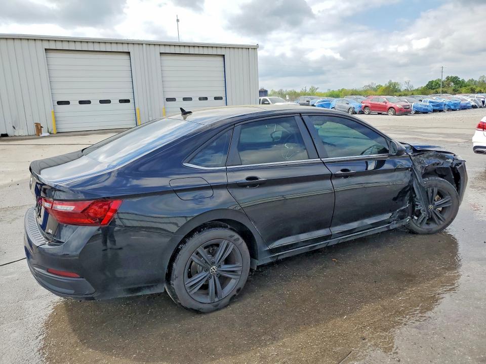 3VW7M7BU4PM029372