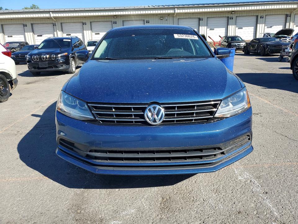 3VW2B7AJ2JM262536