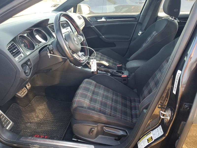 3VW447AU9HM068951