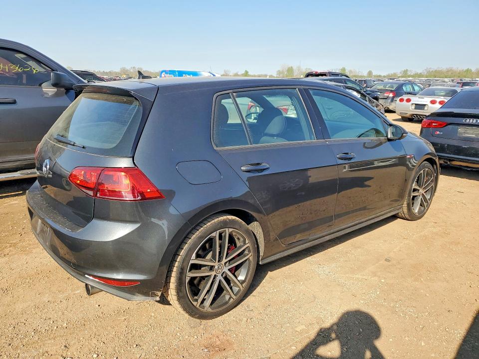 3VW447AU9HM068951