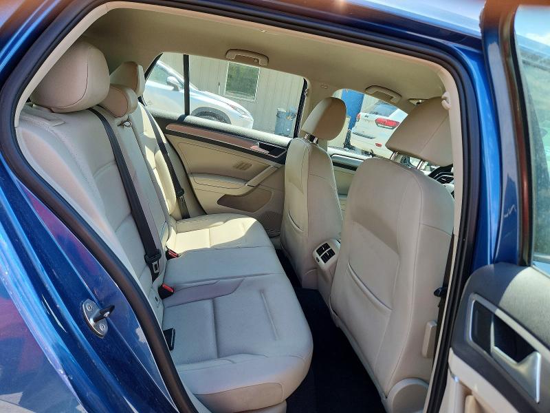 3VW217AUXFM064985