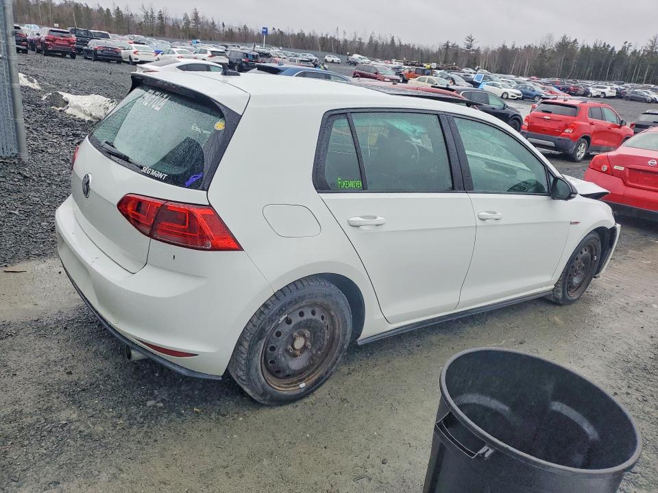 3VW4T7AUXHM031782