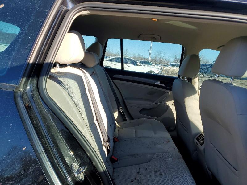 3VW217AU3KM513207