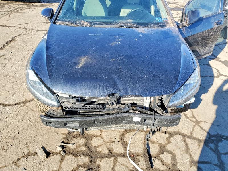3VW217AU3KM513207