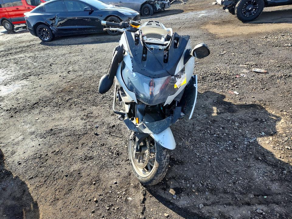WB1061203FZZ25892