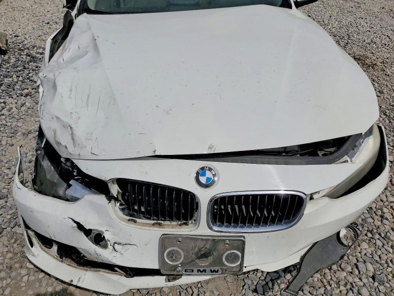 WBA3B1G53FNT05306