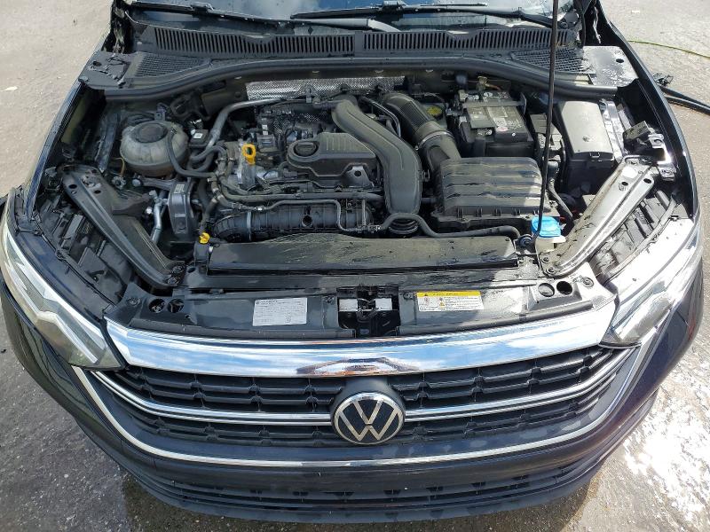 3VW7M7BU4PM029372