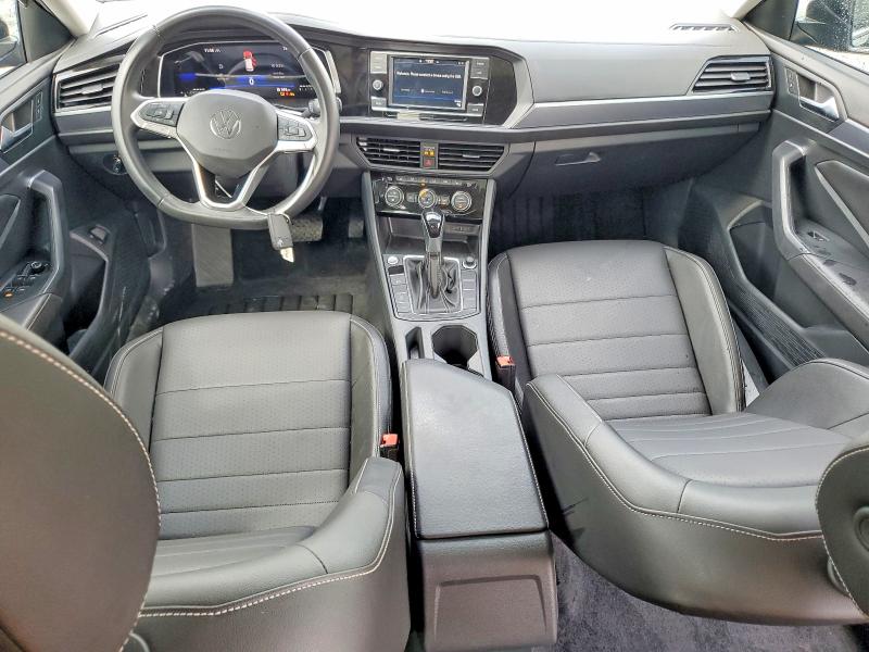 3VW7M7BU4PM029372