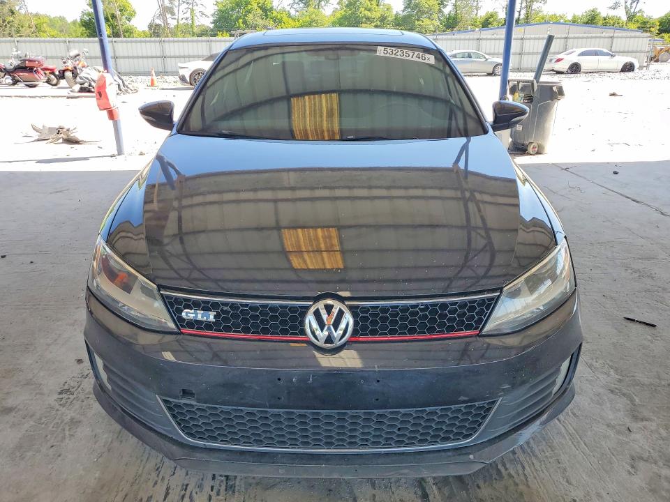 3VW4T7AJ1FM334615